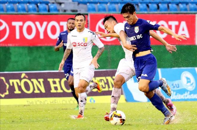 truoc_vong_19_v.league_2017_flc_thanh_hoa_bi_danh_hoi_dong_hinh_anh_2
