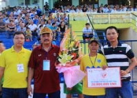 Hội CĐV bóng đá FLC Thanh Hóa giành "cú đúp" giải thưởng trong tháng 9