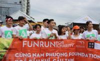 Hơn 10.000 người chinh phục đường chạy 5km gây quỹ từ thiện