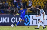 Kết quả AFF Cup 2018: Đè bẹp Singapore, Thái Lan giành ngôi đầu bảng B